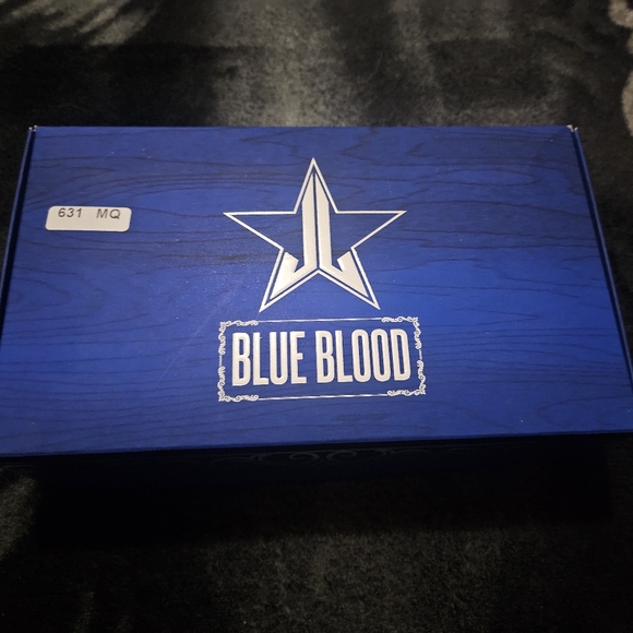 Makeup - Picture 3 of 3